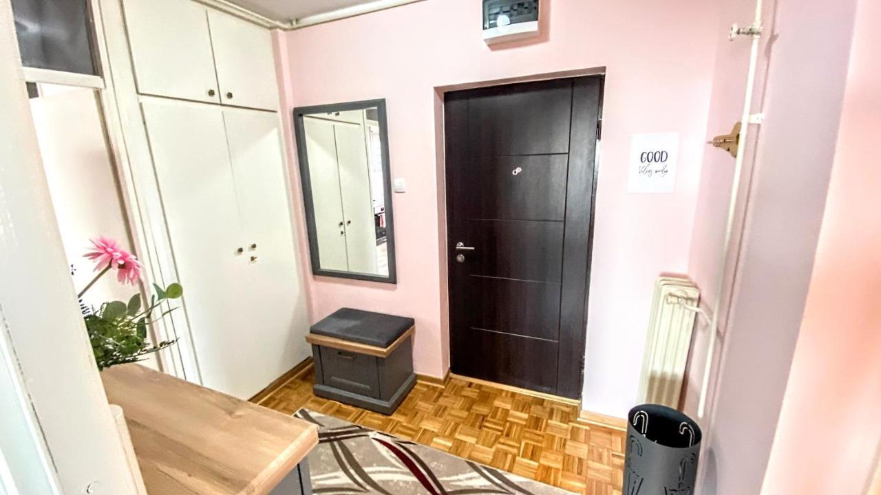 Apartmán Peti Bělehrad Exteriér fotografie